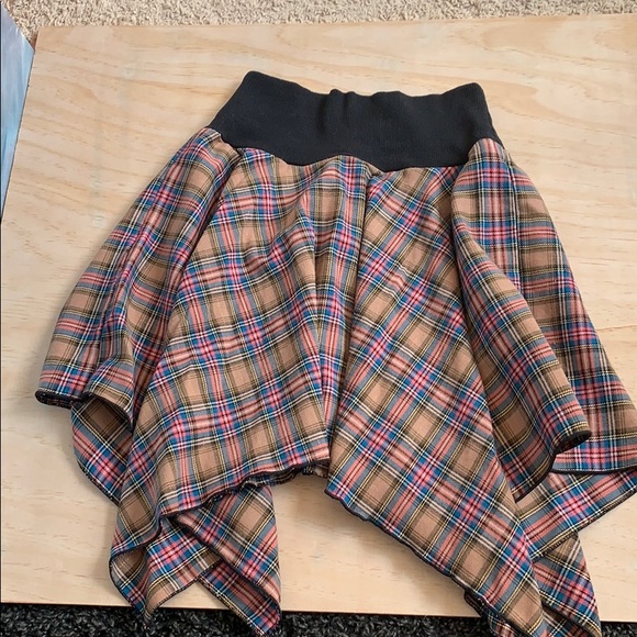 Plaid High/Low Skirt - Picture 7 of 8